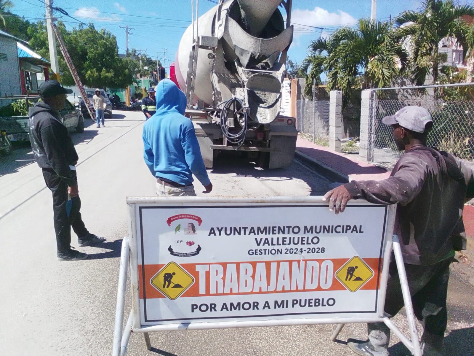 Alcaldía Municipal de Vallejuelo avanza con la 2da fase de construcción de badenes y bacheo.